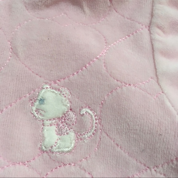 0-3m (5/$20) Pink Velour Hoodie - Picture 3 of 9